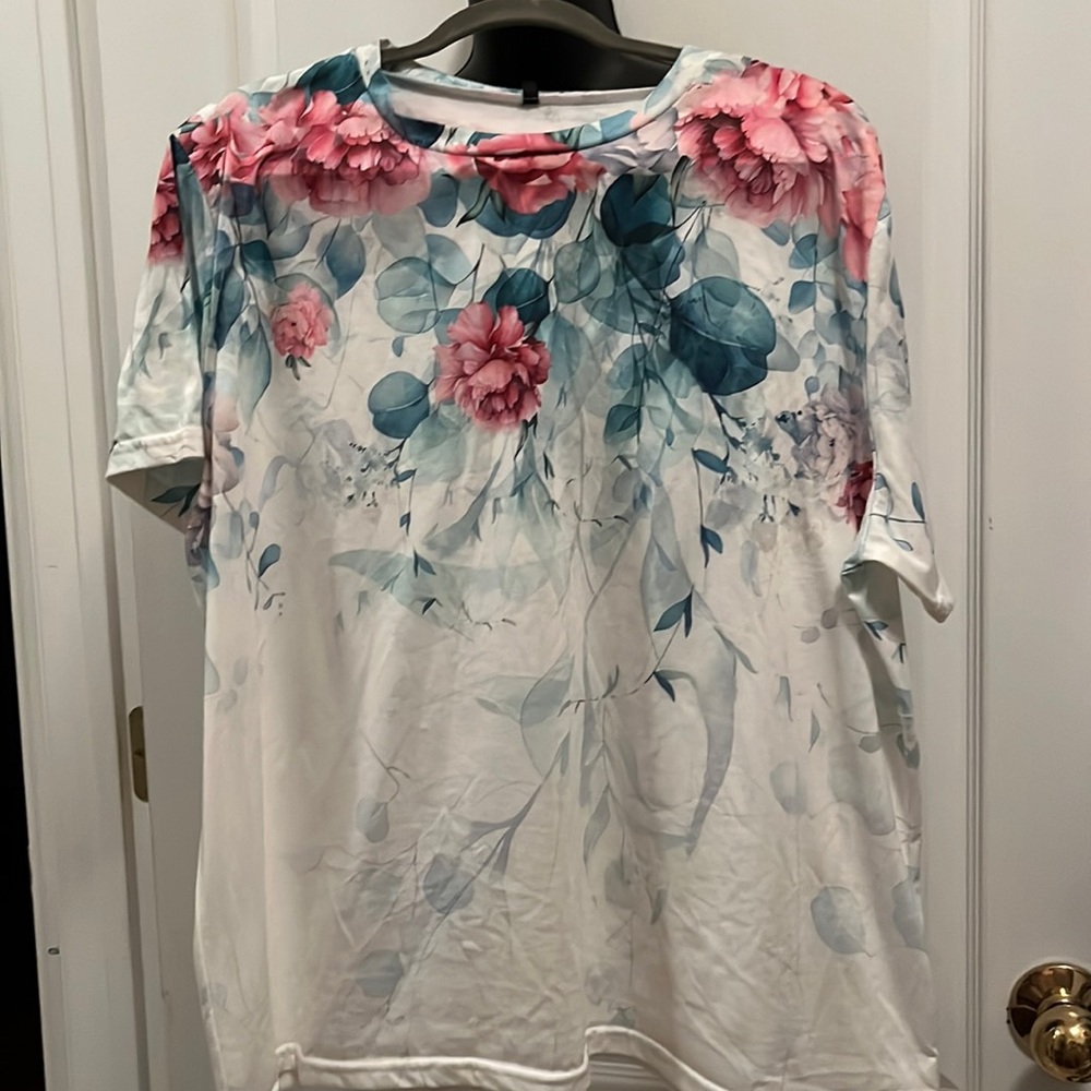 Pretty woman’s top